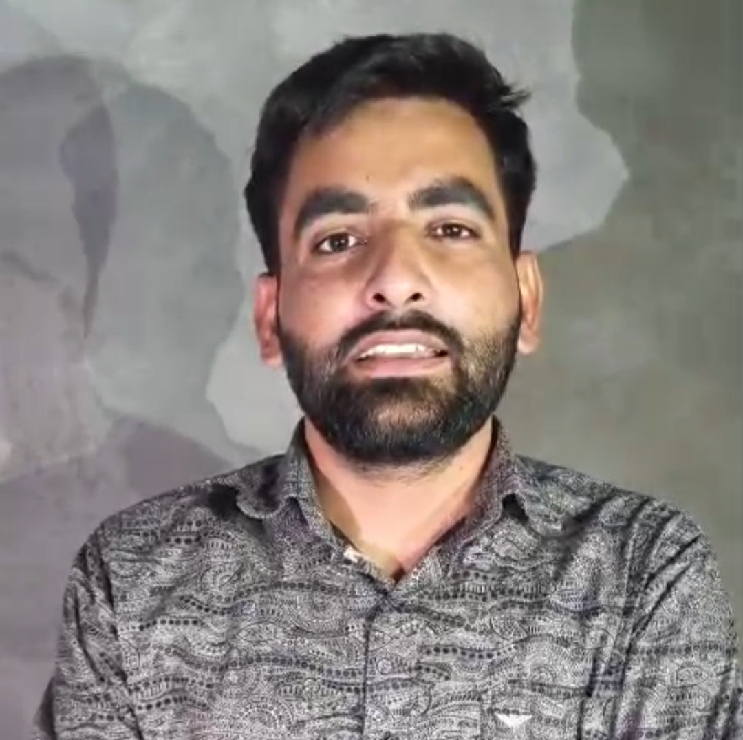 RAS result: किसान के बेटे ने दसवां स्थान हासिल किया, दूसरे चांस में किया टॉप