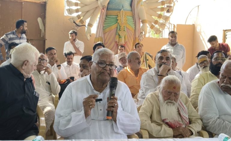 पंचांगकर्ता बोले- 20 को दीपावली पूजन श्रेष्ठ और फलदायी