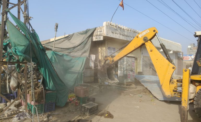 बीकानेर में इस जगह अतिक्रमण चला पीला पंजा, भारी पुलिस बल तैनात