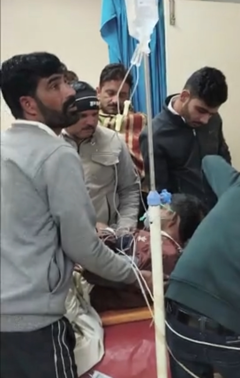 बीकानेर-रेवाड़ी पैसेंजर ट्रेन से रेलवे ट्रैकमैन चलती ट्रेन से गिरा