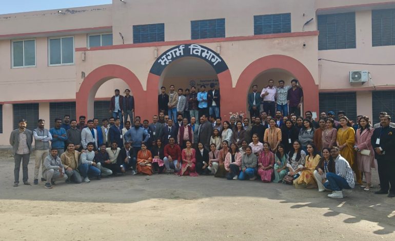 एलुमनी मीट में देश विदेश से आए छात्र, 24 पूर्व विद्यार्थियों का हुआ सम्मान 