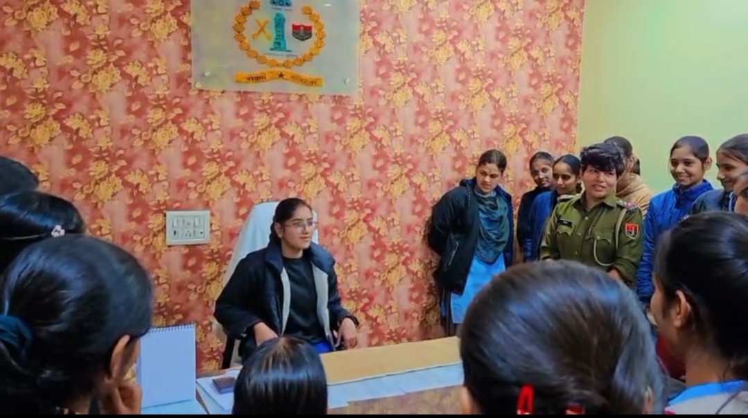 बीकानेर की दिव्या एक दिन के लिए बनी थानाधिकारी, कानून की बारीकी को जाना
