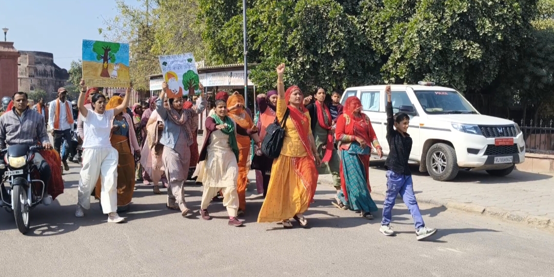 बज्जू के गोडू गांव से खेजड़ी बचाओ आंदोलन को समर्थन, सैकड़ों पर्यावरणप्रेमी कल निकालेंगे न्याय पदयात्रा