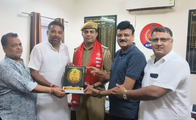 बीकानेर व्यापार उद्योग मंडल ने कोट गेट थानाधिकारी विक्रम तिवाड़ी का किया स्वागत