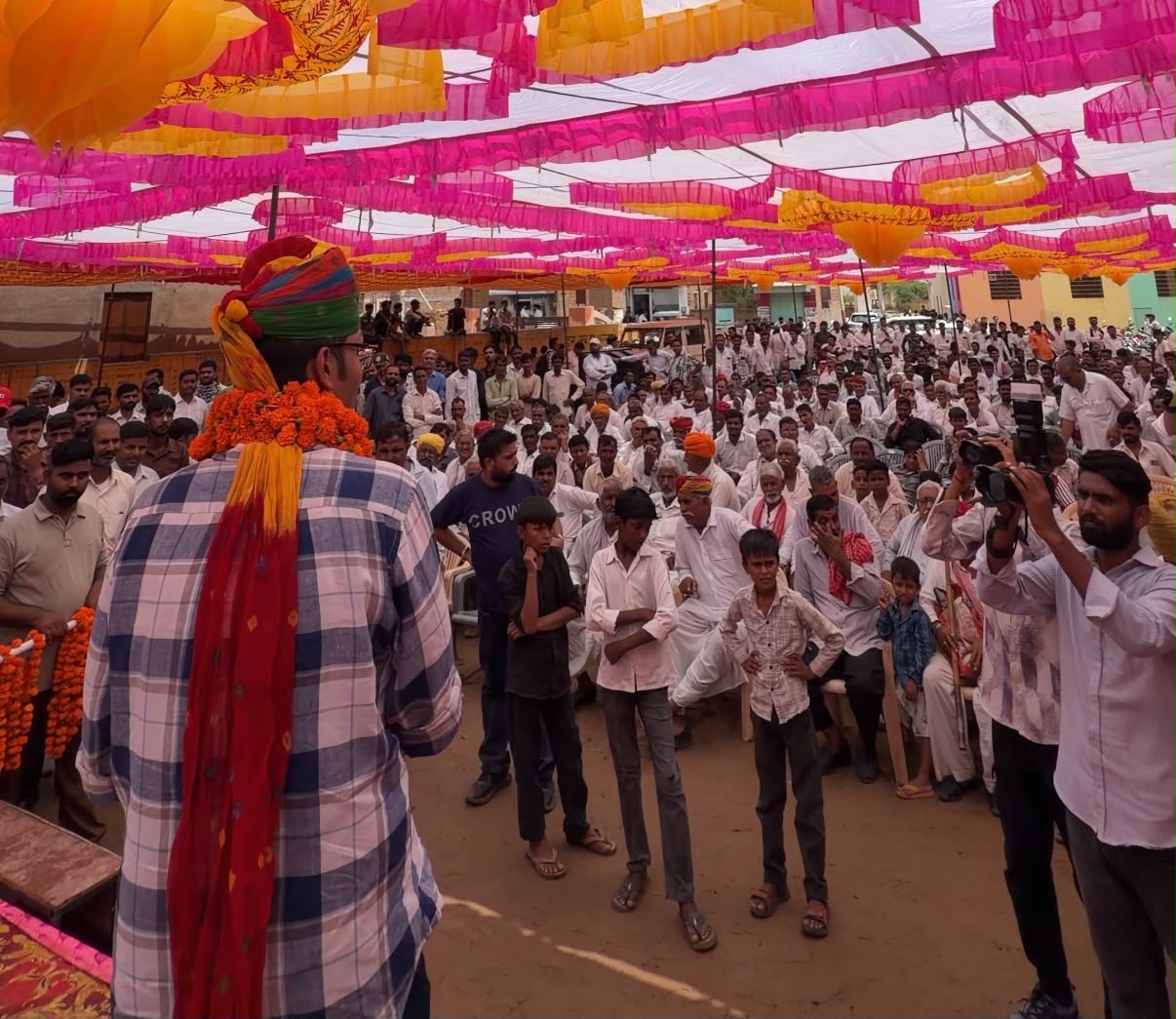 मुख्यमंत्री के दौरे को लेकर विधायक भाटी सक्रिय, गांव-गांव पहुंचकर कार्यकर्ताओं से किया संवाद