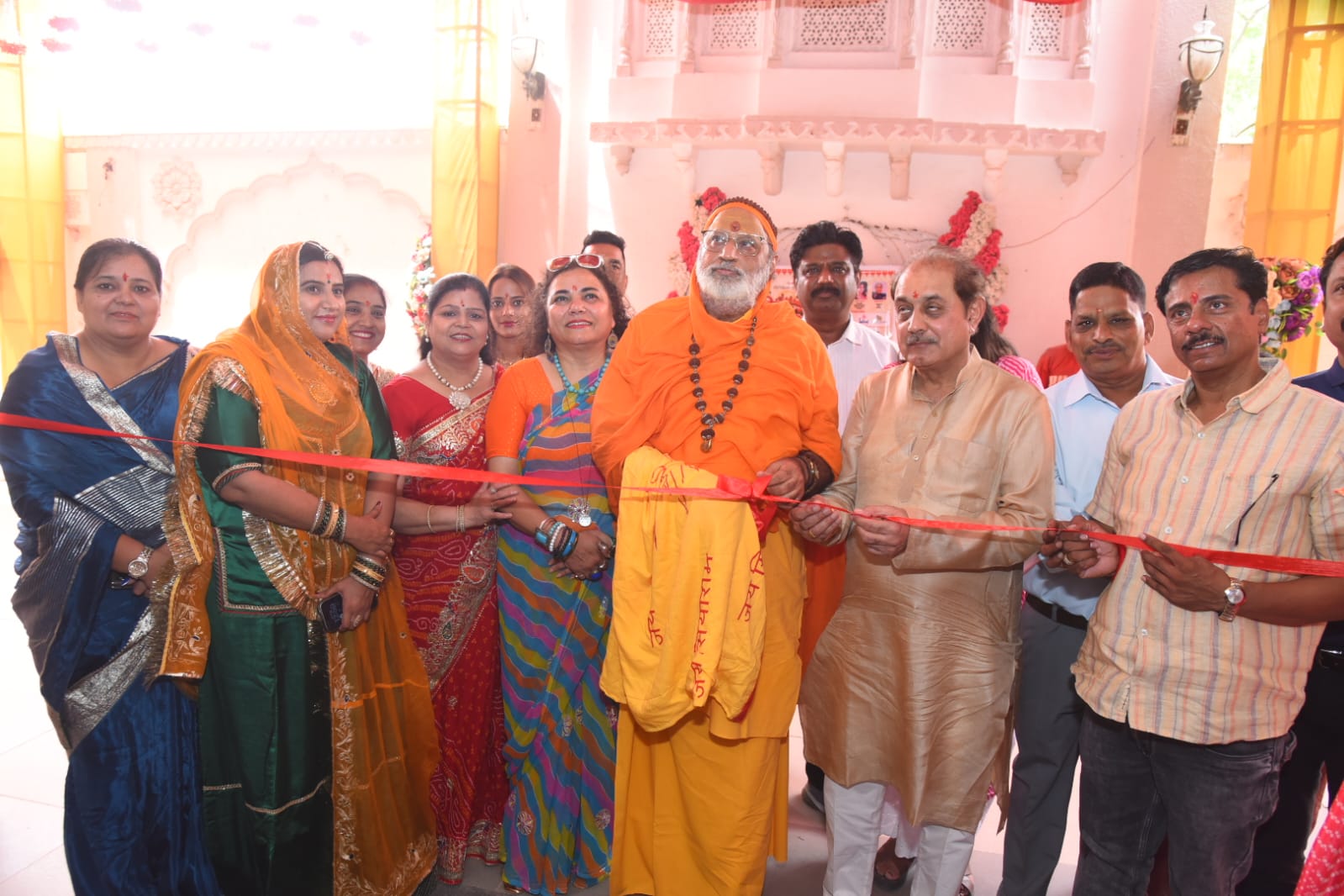 छोटी काशी री तीज महोत्सव में महिलाओं ने बिखेरे सावन के रंग, कैटवॉक और सावन क्वीन प्रतियोगिता बनी आकर्षण