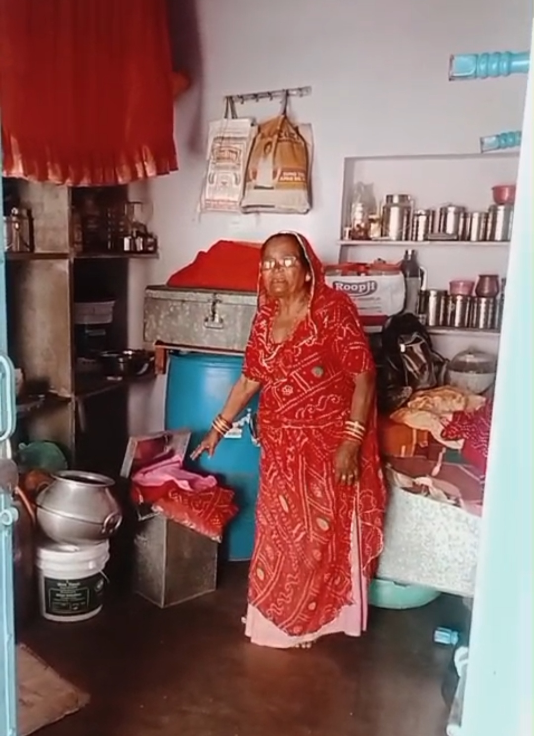 गोपेश्वर बस्ती में फिर चोरी, गरीब महिला के घर से 20 हजार नकद और जेवर ले गए चोर