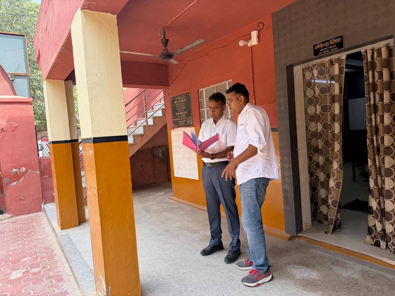 चुनाव के बीच कांग्रेस प्रत्याशी पर ACB का शिकंजा, देशनोक पालिका से रिकॉर्ड जब्त