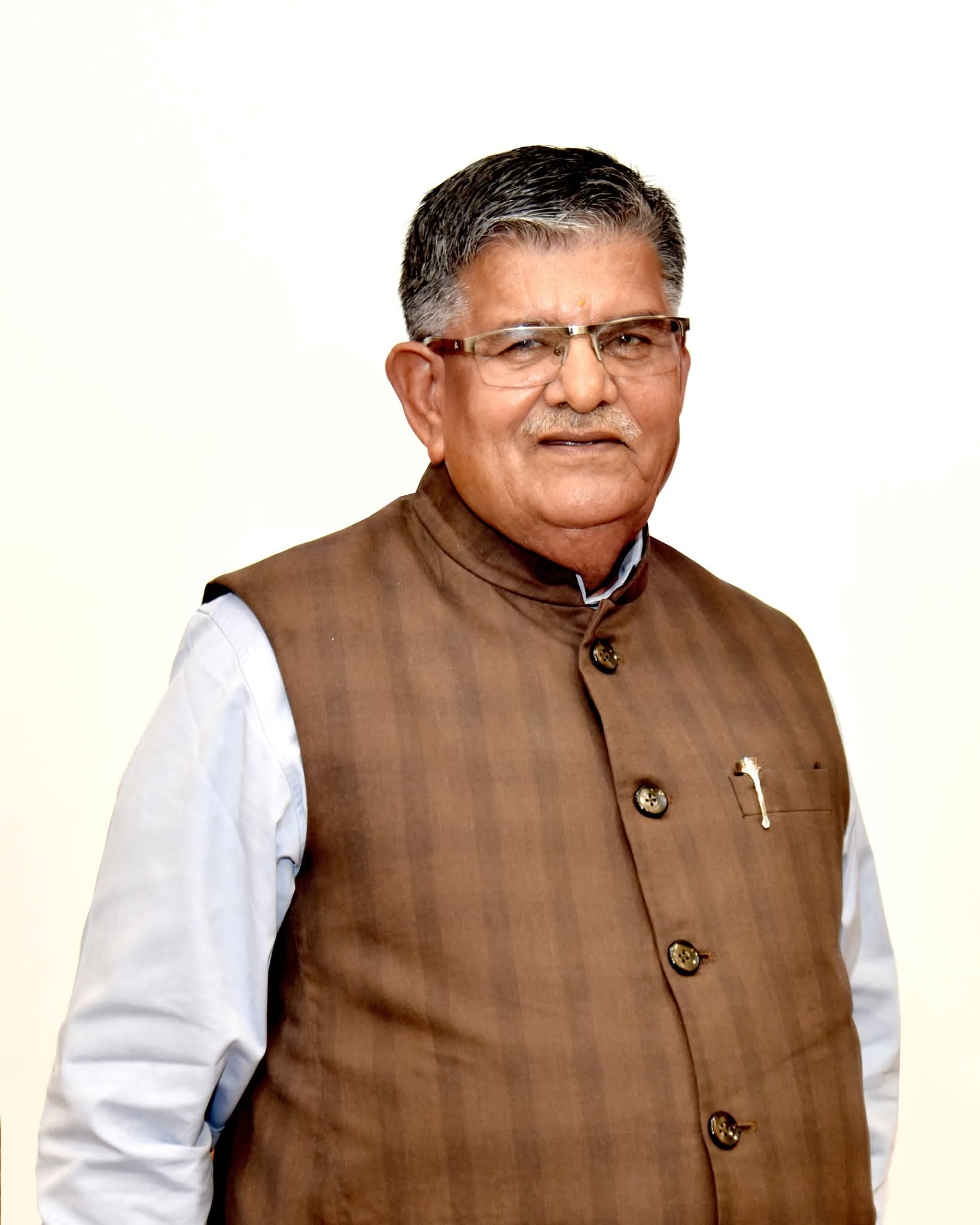 हीरेश्वर महादेव मंदिर में राज्यपाल कटारिया का अभिनंदन कल, होगा वृक्षारोपण कार्यक्रम