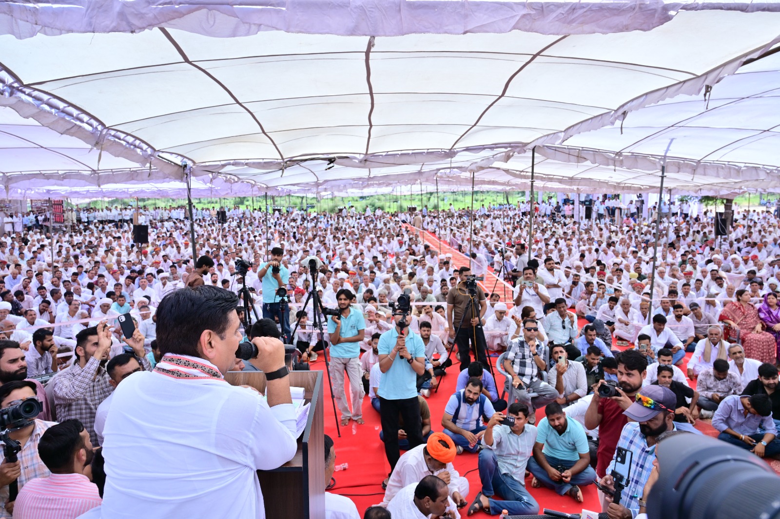 रामेश्वर डूडी की पुण्यतिथि पर डोटासरा-जूली की हुंकार, बोले- पंचायतीराज में कांग्रेस की जीत ही होगी सच्ची श्रद्धांजलि