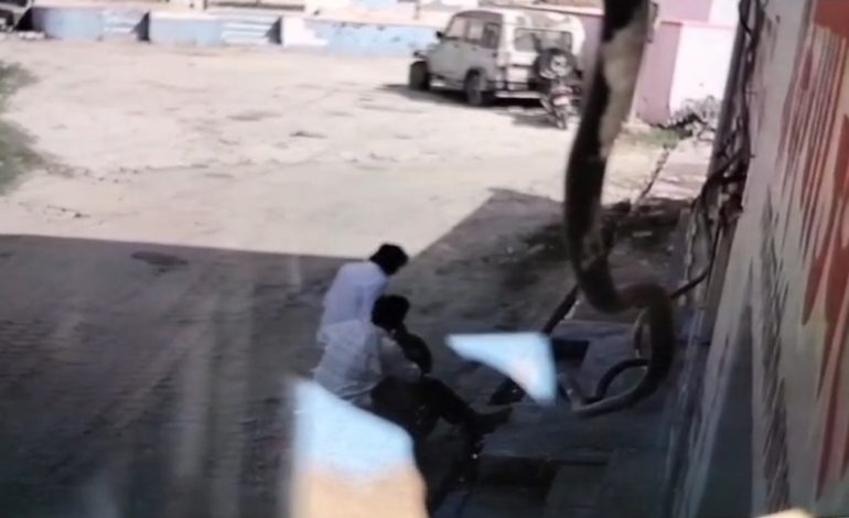 लूणकरणसर में घर में घुसकर बुजुर्ग महिला पर चाकू से हमला, गला कटने से गंभीर घायल